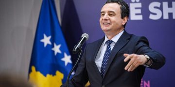 Kurti: Shqiptarët në Amerikë po e ruajnë identitetin dhe gjuhën shqipe