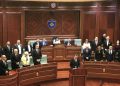 Votohet Qeveria “Kurti 4”, Albin Kurti merr mandatin e ri si kryeministër