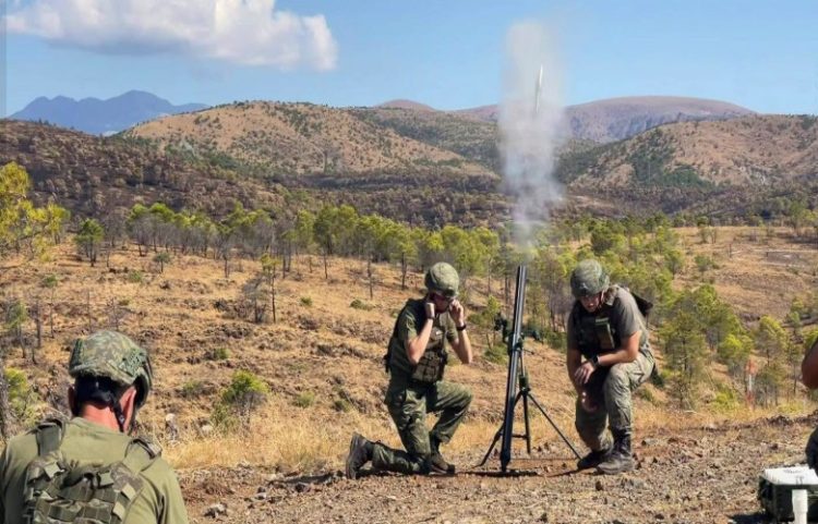 FSK zhvillon qitje me mortaja 60, 81 dhe 120 mm në Shqipëri