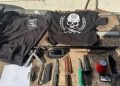 Arrestohen dy shtetas të Serbisë në Jarinjë, u sekuestrohen thika e materiale nacionaliste