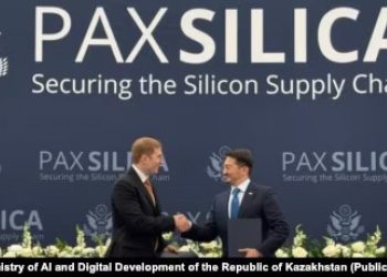 Gara për IA: Kazakistani përballet me presion për t’zgjedhur mes SHBA-së e Kinës