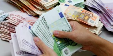 Për gjashtë muaj e parë të vitit mërgata dërgoi 692 milionë euro në Kosovë