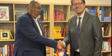 Murati takon homologun nga Grenada, diskutojnë zgjerimin e bashkëpunimit