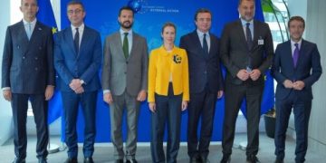 Kurti, Mickoski, Milatoviq, Hoxha e Gjuriq drekuan me Kallasin në Nju Jork, Bosnja ngriti çështjen e varrimit të Mlladiqit
