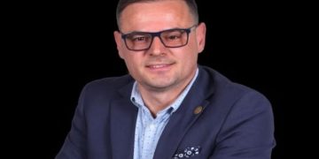 Policia serbe ndalon në kufi kryetarin e Rrjetit Global të Bizneseve Shqiptare
