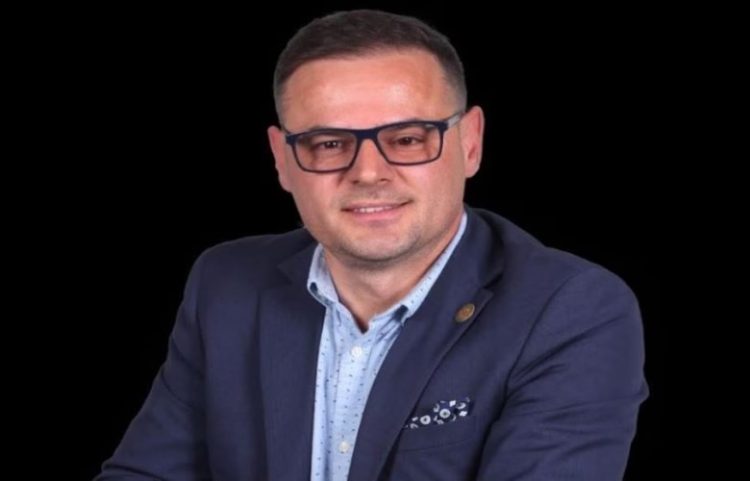 Policia serbe ndalon në kufi kryetarin e Rrjetit Global të Bizneseve Shqiptare