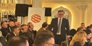 Nura lirohet pas ndalimit në kufi, merr pjesë në konferencën në Bujanoc