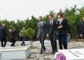 Haxhiu përkujton masakrën e Abrisë së Epërme: Kosova nuk do të reshtë së kërkuari drejtësi
