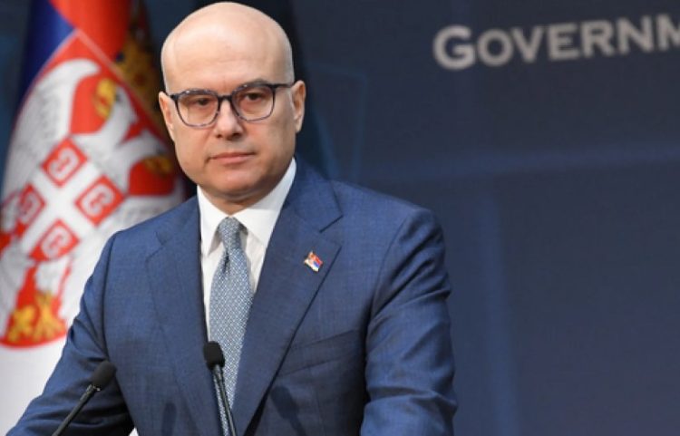 Vuçeviç pas arrestimit të 9 serbëve: “Nuk do të qëndrojmë të heshtur”