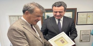Latimer: SHBA-ja dhe Kosova, partnerë për sigurinë dhe sovranitetin