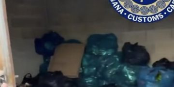 Dogana konfiskon 876 kg duhan dhe 118 mijë cigare në Prizren