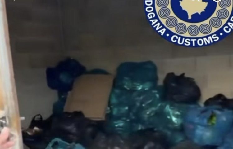 Dogana konfiskon 876 kg duhan dhe 118 mijë cigare në Prizren