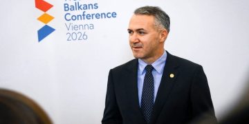Zulfaj në Vjenë: Kosova të marrë statusin e vendit kandidat për BE