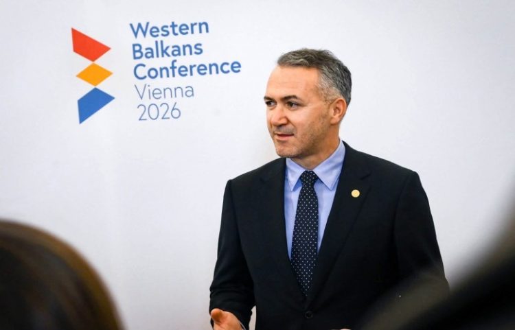 Zulfaj në Vjenë: Kosova të marrë statusin e vendit kandidat për BE