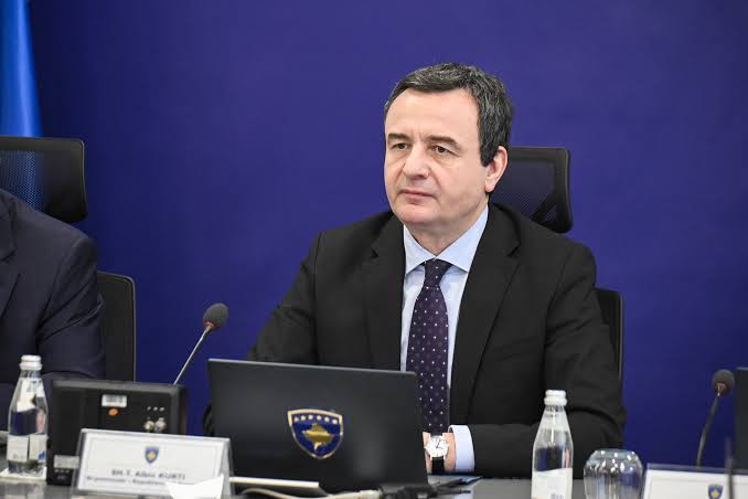 Kurti: Në rrethanat e reja, shteti më së paku do të duhej të kishte mbi qafë kërcënimin e zgjedhjeve