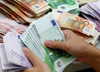 Remitancat nga diaspora arrijnë në 692 milionë euro në tetë muaj