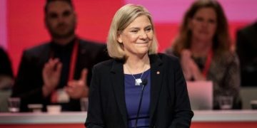 Opozita fiton zgjedhjet në Suedi