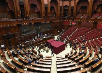Senati italian miratoi ligjin për futjen e energjisë bërthamore në sistemin energjetik