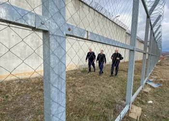 Ministri danez paralajmëron vonesë të re për burgun në Kosovë