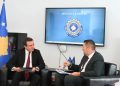 Kryeministri në detyrë Kurti vizitoi Doganën e Kosovës