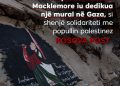 Artistët paľestinezë nderojnë Macklemore- in me mural në rrënojat e G@zës