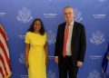 “Pres me kënaqësi bashkëpunimin tonë” Ambasadori i ri i BE në Kosovë takon Prattipatin