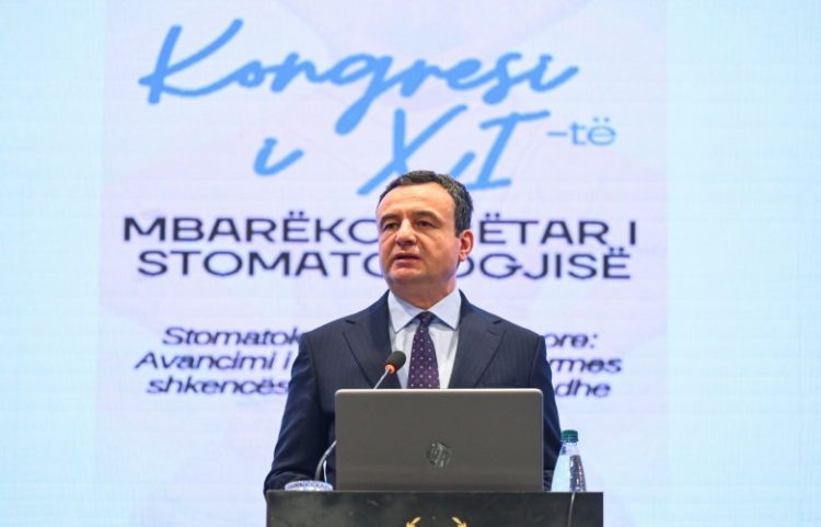 Kurti: Do të hapen tetë poliklinika stomatologjike në Kosovë