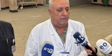 Përfundon operimi i pacientit të plagosur me armë, gjendja e rëndë por stabile
