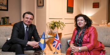 Kurti e Pierce flasin për thellimin e bashkëpunimit Kosovë-Britani