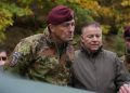 Wikoff dhe komandanti i ri i KFOR-it në veri të Kosovës, vëzhgojnë patrullimet