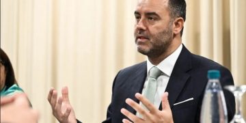 Konjufca: Ambiciet territoriale të Serbisë përbëjnë kërcëním serioz për Kosovën