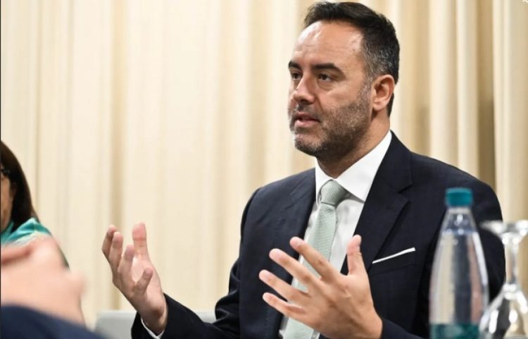 Konjufca: Ambiciet territoriale të Serbisë përbëjnë kërcëním serioz për Kosovën