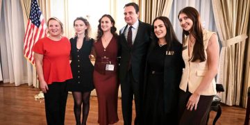 Kurti shpreh ngushëllime për katër shqiptarët që húmbën jetën në aksiďentin tr-gjik në Greqi