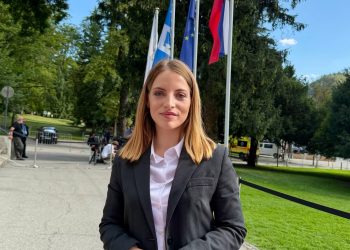 Deputetja Koçeku kritikon qeverinë: Shqiptarët në Serbi nuk morën vëmendjen e merituar