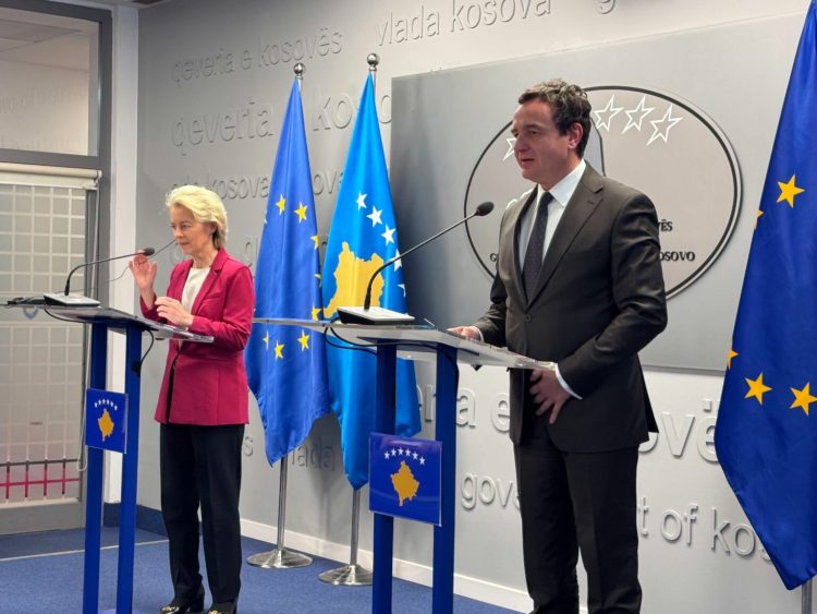 Kurti i kërkon von der Leyen që Kosovës t’i jepet statusi “kandidat” për anëtarësim në BE
