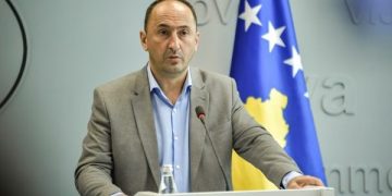 Prokuroria Speciale pushon hetimet ndaj Liburn Aliut lidhur me faljen e borxheve për kompanitë e ambalazhimit të ujit
