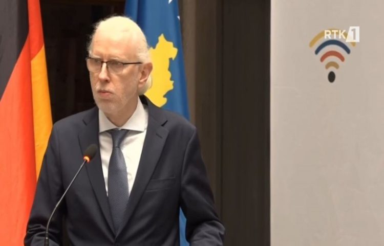 Jagxhiu: Internet falas në 43 lokacione publike në 33 komuna të Kosovës