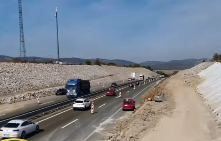 MIT: Po vazhdojnë punimet për rehabilitimin në autostradën “Ibrahim Rugova”