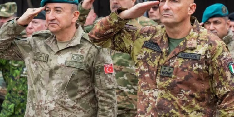Ndërrimi i komandës së KFOR-it, sot Vergori merr detyrën nga Ulutash