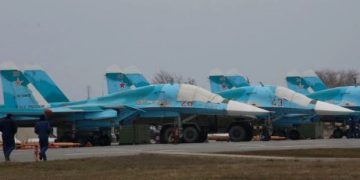 Ukraina shkatërron gjashtë bombardues rusë “Su-34M” në Voronezh