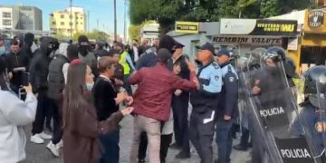 Vijojnë protestat e nxënësve dhe studentëve në rrethe, tensione në Lezhë