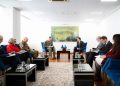 Kurti takon drejtuesit e NATO-s dhe KFOR-it, diskutohet për sigurinë në Kosovë (Foto)