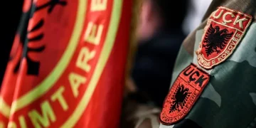 Nëse s’ka marrëveshje, OVL-UÇK paralajmëron tubim për të hënën para Kuvendit