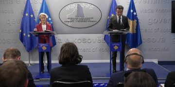 Von der Leyen e ndan në “X” mesazhin kryesor që e la teksa fliste në konferencë me Kurtin
